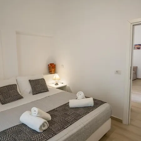 Casa Sigala Arch Oia (Santorini)