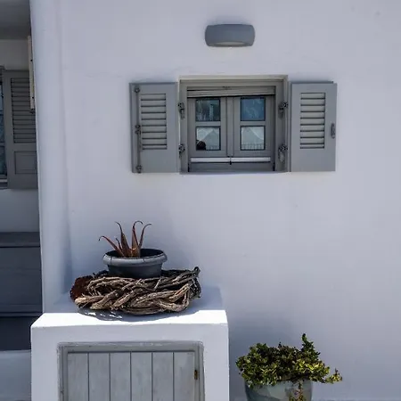 Casa Sigala Arch